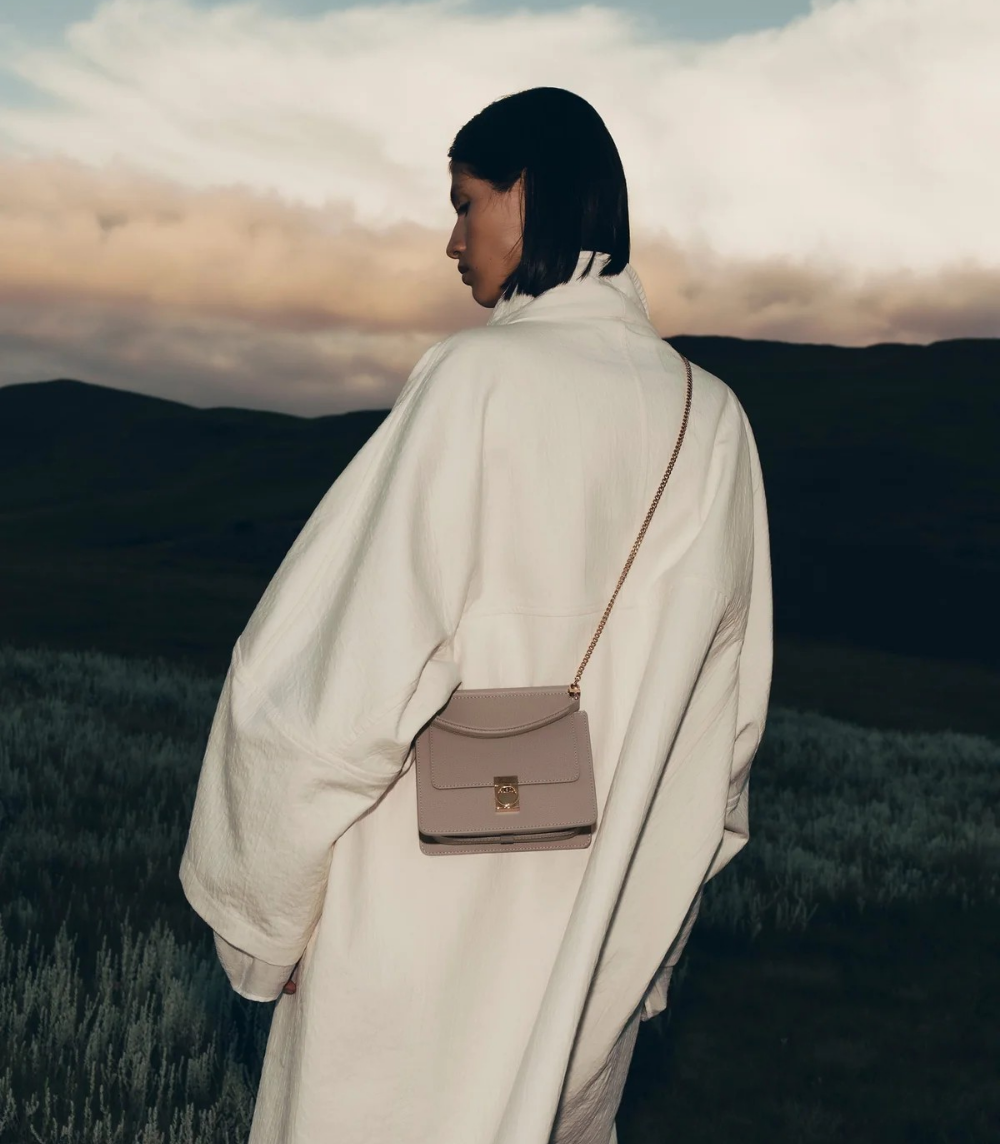 Maison Carry Mini - Textured Taupe